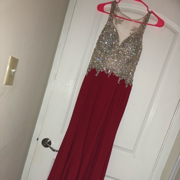 💃🏼 - Picture 2 of 3